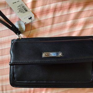 Nautica Women wallet